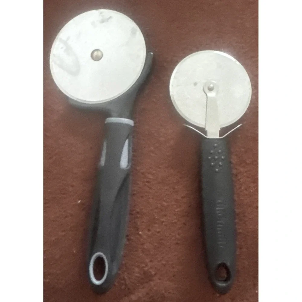 Mama Mia 9 Various Pizza Cutters Used 2 Stainless Steel 1 made in Italy Pot Luck